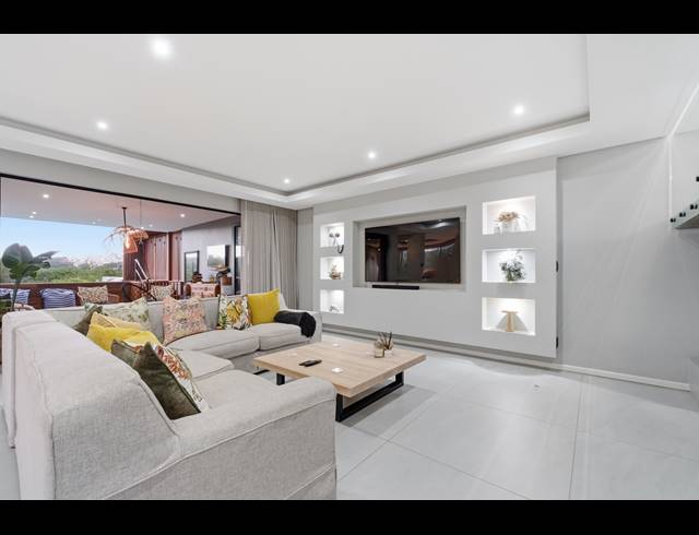 4 BEDROOM FREESTANDING FOR SALE IN SIMBITHI ECO ESTATE